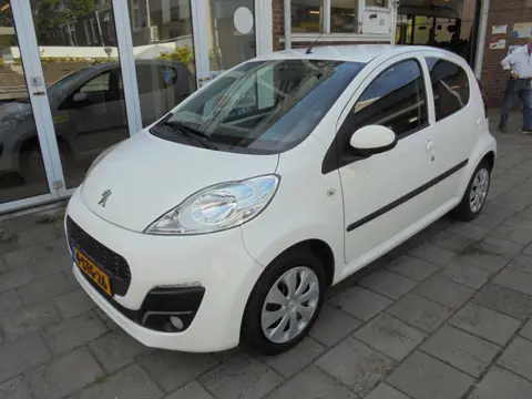Peugeot 107 1.0 Active (bj 2013)