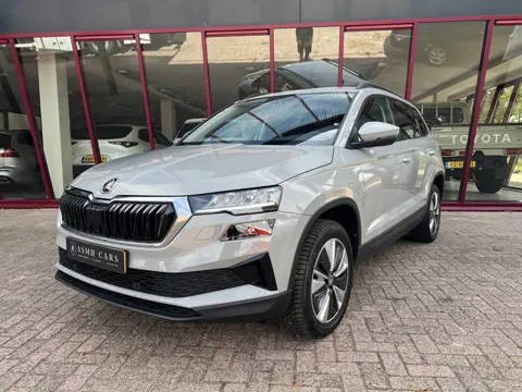 Škoda Karoq 1.5 TSI ACT Business Edition | Carplay | Camera | Cruise | Stoel/Stuurverw. | LED |