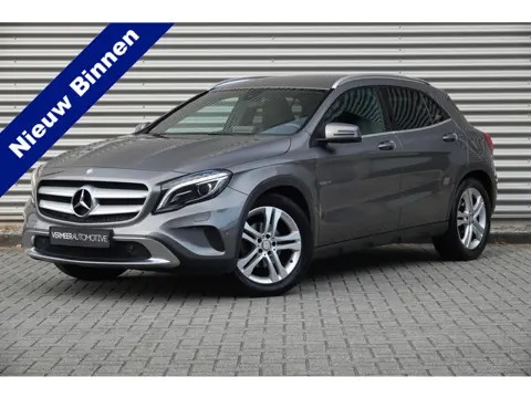 Mercedes-Benz GLA 200 Ambition | Trekhaak | Cruise | Navi | Stoelverw. |