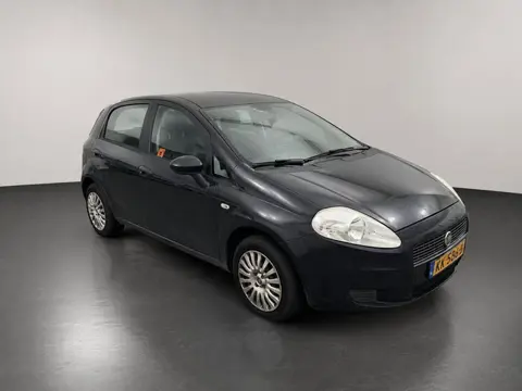 Fiat Grande Punto 1.4 Dynamic 77 pk Airco (werkt!) APK 07-2027 5-DRS Radio/CD Elektr ramen Centr. ve