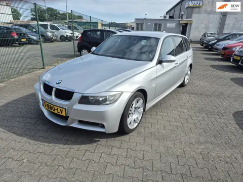 BMW 3-serie Touring BMW 3-serie Touring 318i