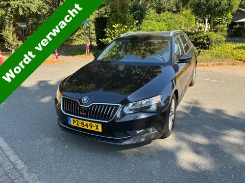 Škoda Superb Combi 2.0 TDI Style Business (bj 2017)