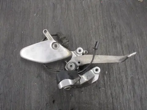 REM EN OF SCHAKELSET Yamaha YZF 1000 Thunderace 1995 - 2002