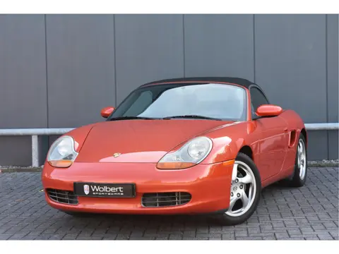 Porsche Boxster 2.7 handgeschakeld ! (bj 2002)