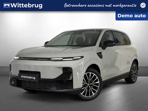 Leapmotor B10 Design Hybrid EV 18.8 kWh Plug-In Hybride met 900 km actieradius!!! Automaat en Ledere