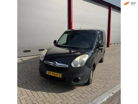 Opel Combo 1.3 CDTi L1H1 ecoFLEX Selection