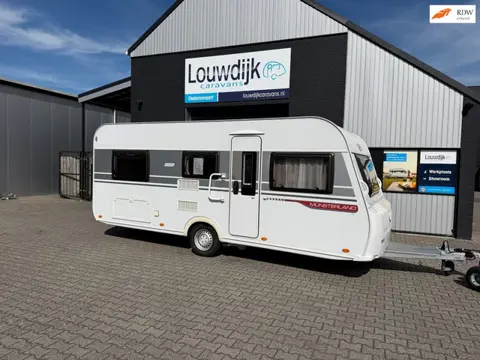 LMC Musica 490 E ’17 (Mover, Enkele Bedden)