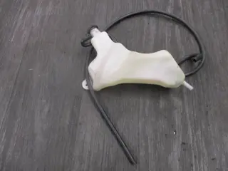 KOELVLOEISTOF RESERVOIR Triumph Tiger 1050 2011 - 2012