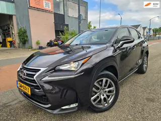 Lexus NX 300h Business Line Pro GARANTIE