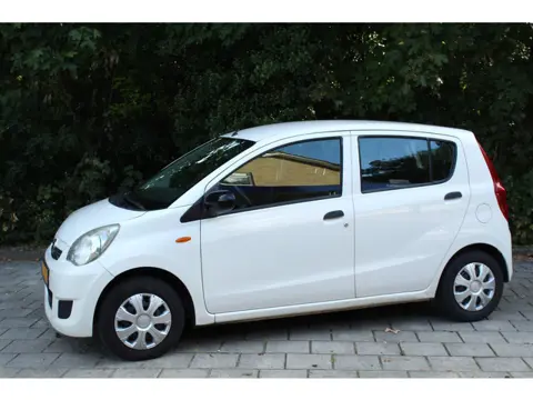 Daihatsu Cuore 1.0 Clever (bj 2011)