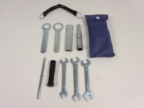 GEREEDSCHAPSET Honda NC 700 X 2011 - 2015