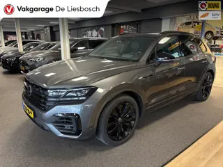 Volkswagen Touareg 3.0 TSi eHybrid 4MOTION R/pano/leer/trekhaak/luchtvering/camera/