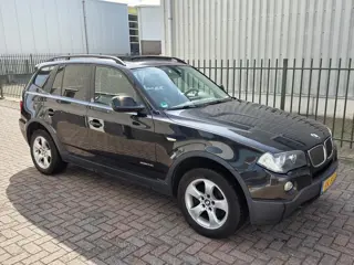 BMW X3 2.0i High Executive XDrive Handel/Export