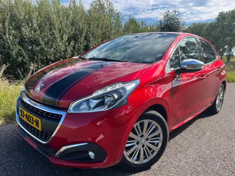 Peugeot 208 1.2 | Automaat | 111 pk | Clima | Cruise | Navi | Bluetooth | Achteruitrijcamera