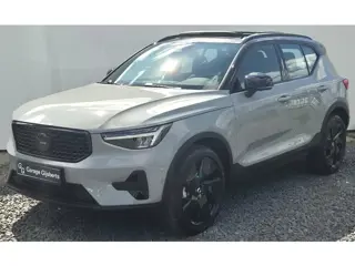 Volvo XC40 2.0 B3 Ultra Black Edition 20” Wielen - Panoramadak - Lounge-pakket - Harman Kardon Audio