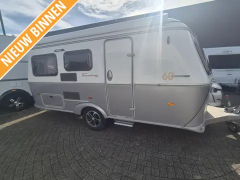 Eriba Touring Troll 530 Mover, cassetteluifel