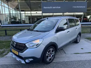 Dacia Lodgy 1.3 TCe 131 PK Tech Road 7-Persoons / Trekhaak /