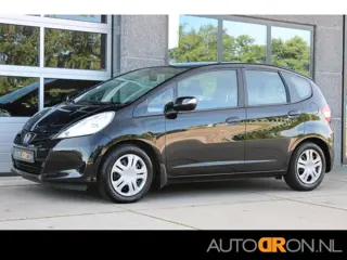 Honda Jazz 1.4 i -VTEC 100PK Trend Trekhaak Dealer Onderhouden Trekhaak