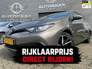 Toyota Auris 1.8 Hybrid Dynamic AUTOMAAT+NLAUTO+NAP+TREKHAAK+NAVIGATIE+CAMERA+STOELVERWARMING+CLIMAT