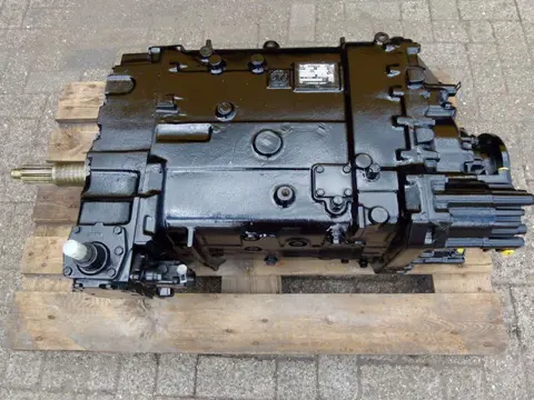 ZF 16S220 Nieuw / New - 25 pcs.