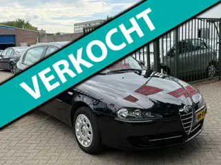 Alfa Romeo 147 1.6 T.Spark Business 1e eigenaar airco elektrische ramen cv op afs