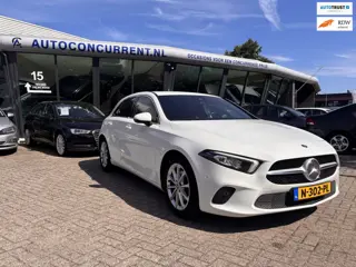 Mercedes-Benz A-klasse 200 Business Solution AMG, Carplay, Leder, Automaat, Inruil mogelijk.