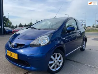 Toyota Aygo 1.0-12V +
