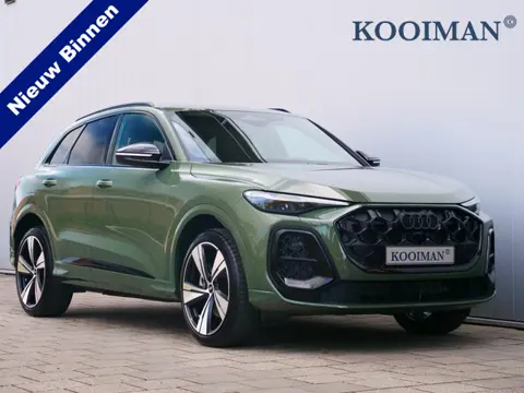 Audi Q5 2.0 TFSI e-hybrid quattro S edition 299Pk Automaat / NIEUW MODEL Stoelverwarming / Pano-dak 