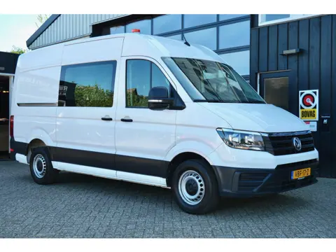 Volkswagen Crafter 35 2.0 TDI L3H3 140PK | Airco | Cruise | Camera | 3.000 KG trekhaak | 1e Eigenaar