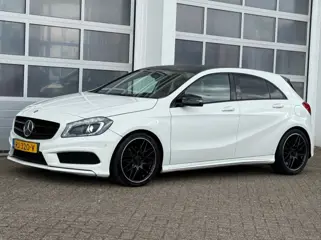 MERCEDES-BENZ A-KLASSE A180 Ambition AMG Aut. Xenon Cruise Stoelverw Pdc