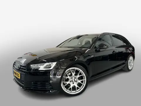AUDI A4 S-line sport, virtueel dashbord, camera, 19bbs, stoel verwarming