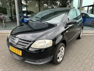VOLKSWAGEN FOX 1.2 Trendline 