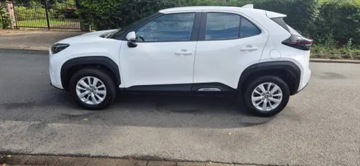 TOYOTA YARIS CROSS 1.5 Hybrid Active Invalide Handbediening/ECC/Cruise control/Aplle Carplay android