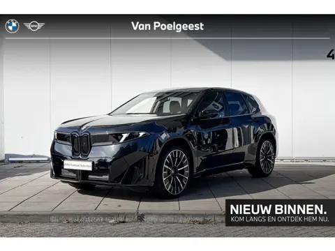 BMW iX3 50 xDrive M-Sport Pro / Glazen Dak / Parking Prof / 22 Inch / Comfort Acces / Getinte Ramen 