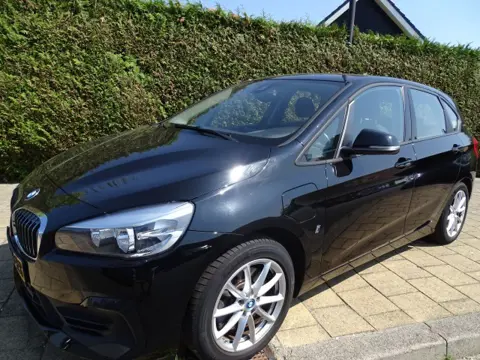 BMW 2-SERIE 225XE IP SAPHIR ED. Cruise-Blth-ECC-Navi-Trekhaak