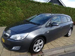 OPEL ASTRA 1.4 TURBO SPORTS TOURER-Airco-Cruise-Lmv-Pdc-Aux