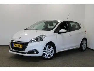 Peugeot 208 1.2 PureTech Signature (bj 2019)
