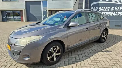 RENAULT MEGANE Estate 1.6i 16V / apk verlopen / distributie is in 2026 vervangen 