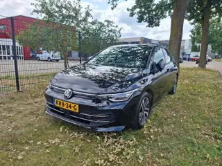 VOLKSWAGEN GOLF 8.5 1,5 ETSI  Life Edition/ACC/Trekhaak/Navi/IQ Lights/Carplay/Achteruitrijcamera