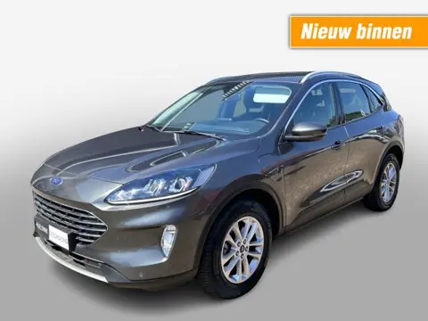 FORD KUGA 2.5 PHEV TITANIUM  TREKHAAK