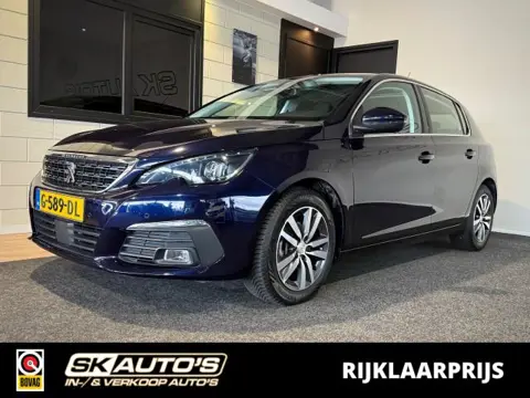 PEUGEOT 308 1.2 PURETECH ALLURE l NAP l CAMERA l NW DISTRI l CARPLAY l PANO l 