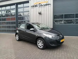 MAZDA 2 1.5  Automaat  Active+  37000km!!!  Airco  CV  Elec.ramen+Spiegels  PDC v+a  Radio-cd