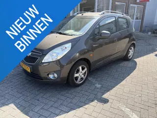 Chevrolet Spark 1.0 16V LS Bi-Fuel Versnellingsbak maakt geluid