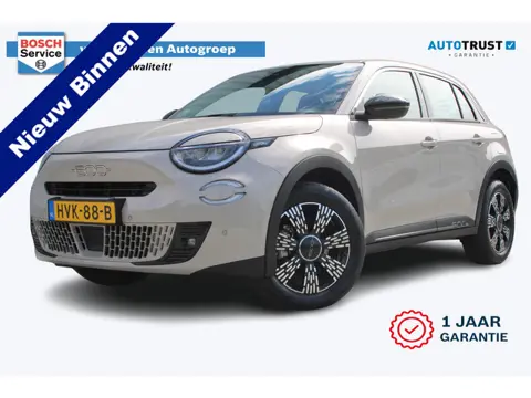 Fiat 600 1.2 Hybrid Urban | Incl. 12 maanden garantie | Stoelverwarming | Apple carplay/Android auto
