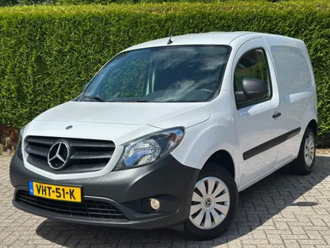 MERCEDES-BENZ CITAN 108 CDI  1e eigenaar Betimmering  Airco Cruise Control  Bluetooth 