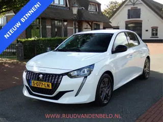 Peugeot 208 1.2 STYLE ACHTERSPOILER + GETINTE RAMEN / CRUISE / TREKHAAK / CARPLAY