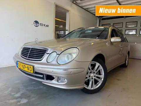 MERCEDES-BENZ E-KLASSE 240 Avantgarde AUT XENON PDC TREKHAAK RIJDT GOED NAP