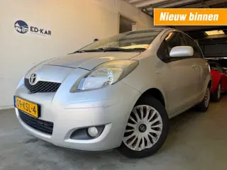 TOYOTA YARIS 1.3 VVTi Aspiration KOUDE CLIMA 2DE EIG. RIJDT GOED NAP