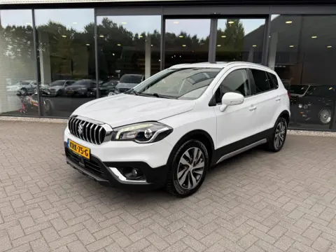 SUZUKI S-CROSS 1.4 140pk Exclusive,Leer,LED,Schuifdak,Camera,Stoelverw,Adapt Cruise,Keyless,Trekhk,