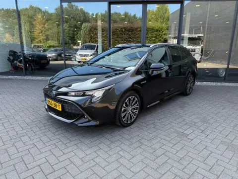 TOYOTA COROLLA 1.8 HYBRID ACTIVE,LED,Carplay,Adapt Cruise,Lane Ass.,Trekhk Afn,Keyless,Clima,Camera,ParkPilot
